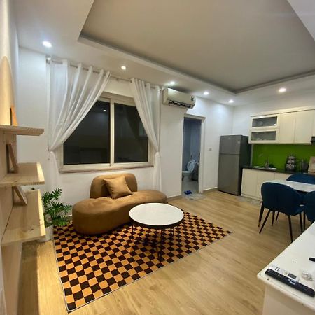 Luxe Paradise Residence 51 Ton Duc Thang Ханой Екстериор снимка