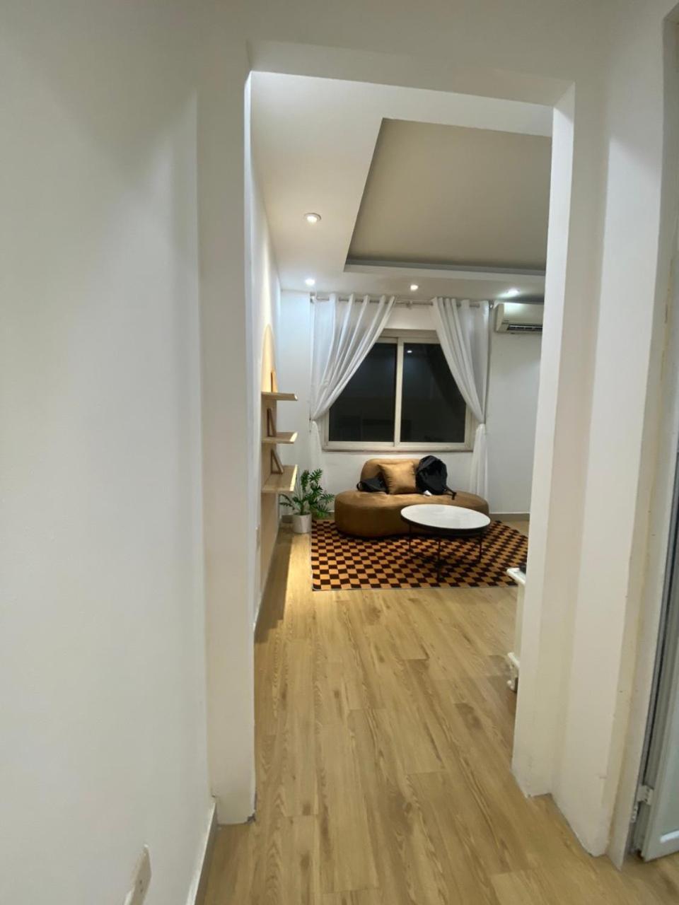 Luxe Paradise Residence 51 Ton Duc Thang Ханой Екстериор снимка